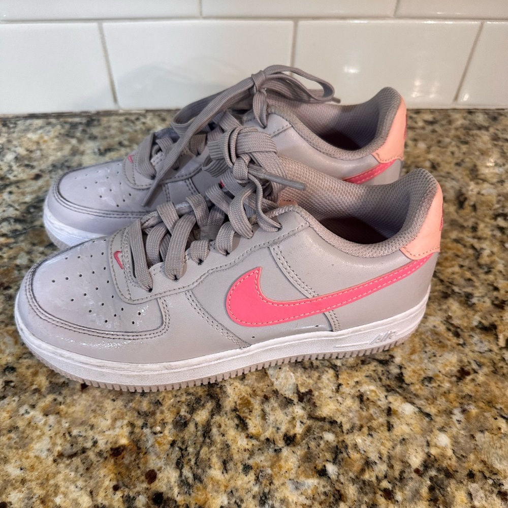 Nike Light Gray and Pink Athletic Shoes